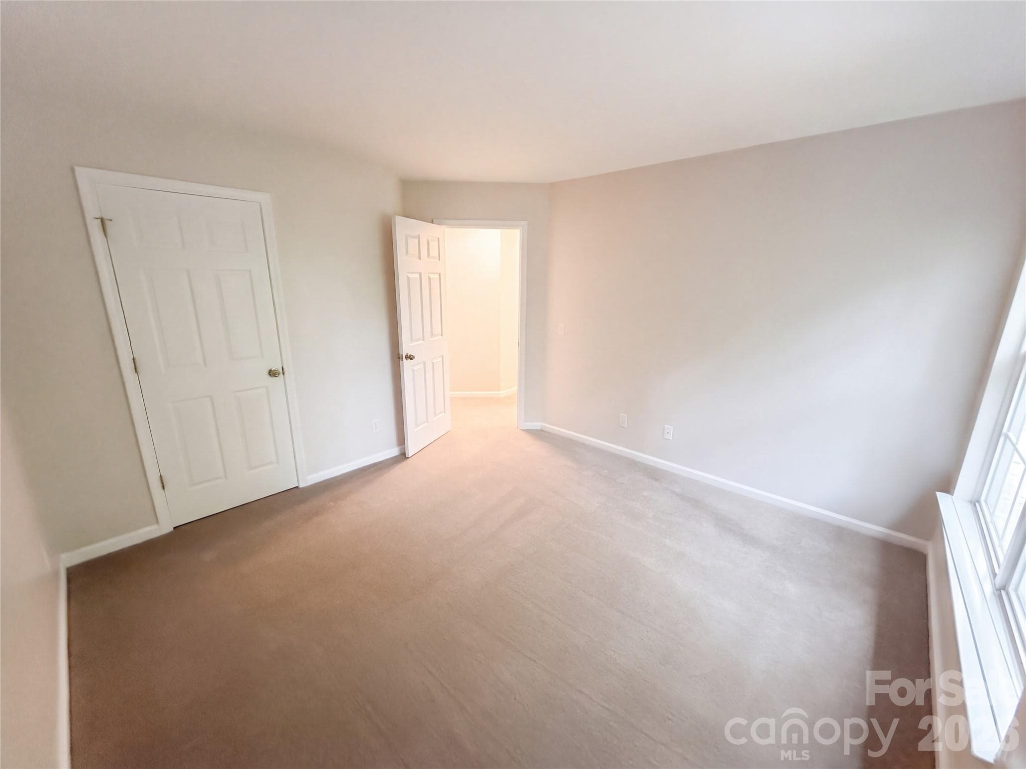 Single Family Residence at 9339 Autumn Applause Drive, Charlotte, photo 16 of 29