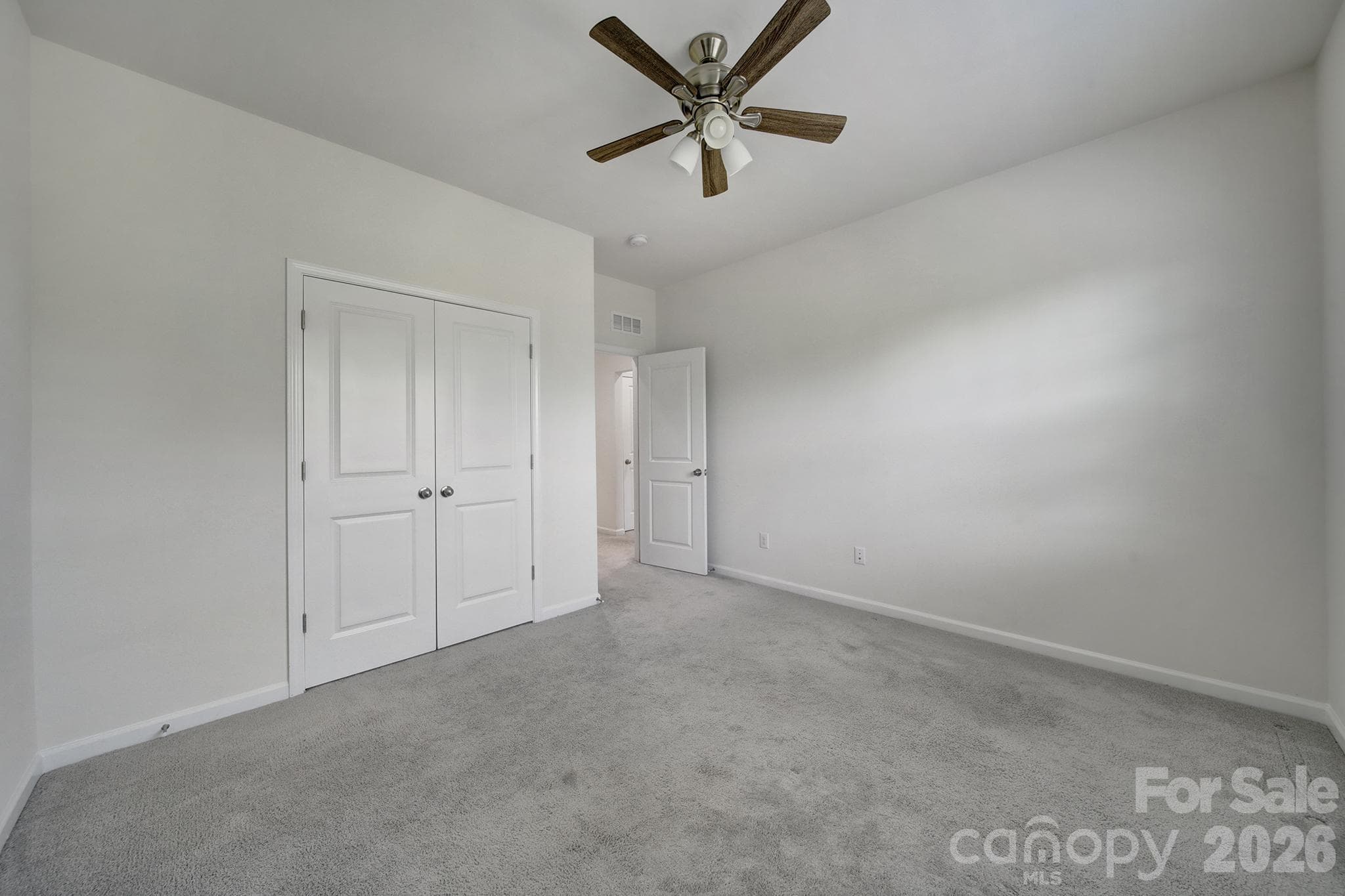 Townhouse at 620 Amber Meadows Way, Tega Cay, photo 24 of 42