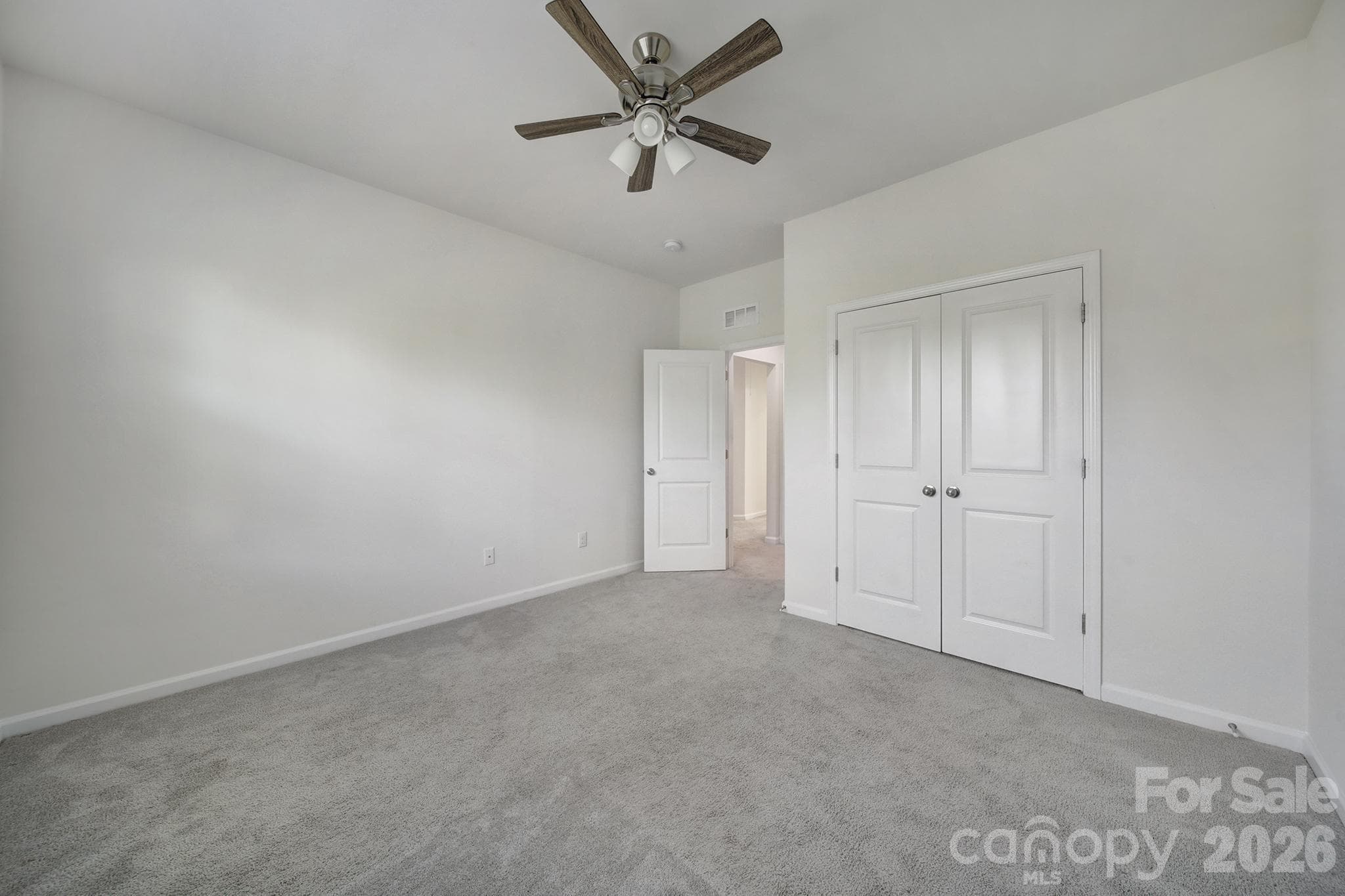 Townhouse at 620 Amber Meadows Way, Tega Cay, photo 27 of 42