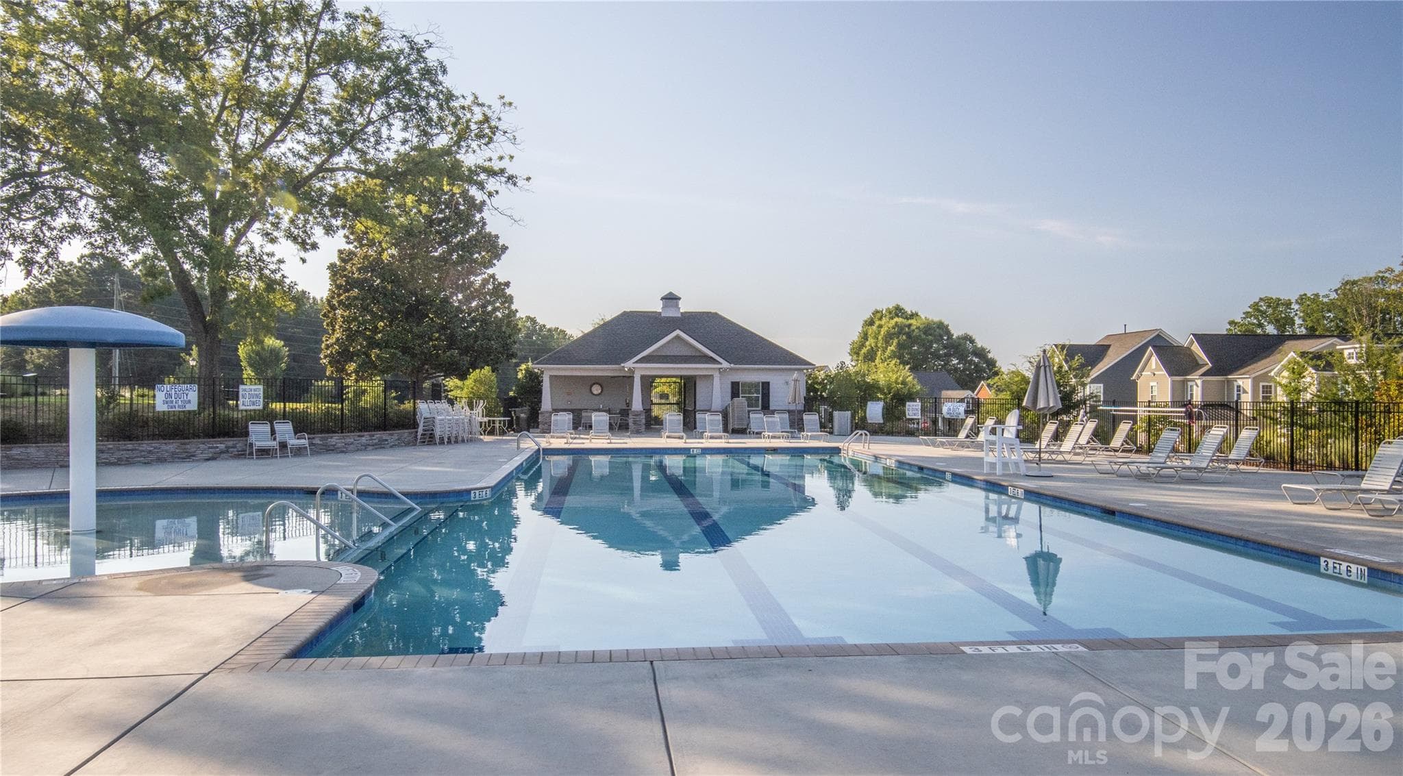 Townhouse at 620 Amber Meadows Way, Tega Cay, photo 34 of 42