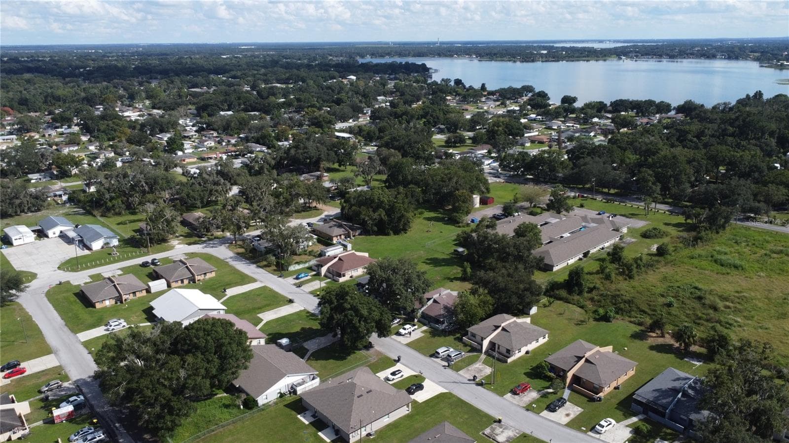 Duplex at 822 & 830 SHIRLEY ANN TRL, LAKELAND, photo 25 of 27