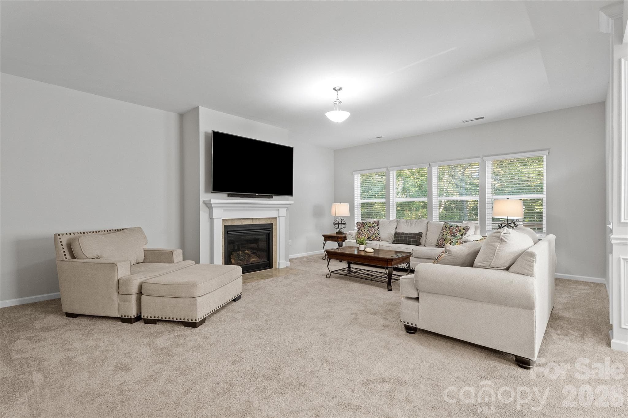 Main Level Family Room - 423 Crisfield Court, York