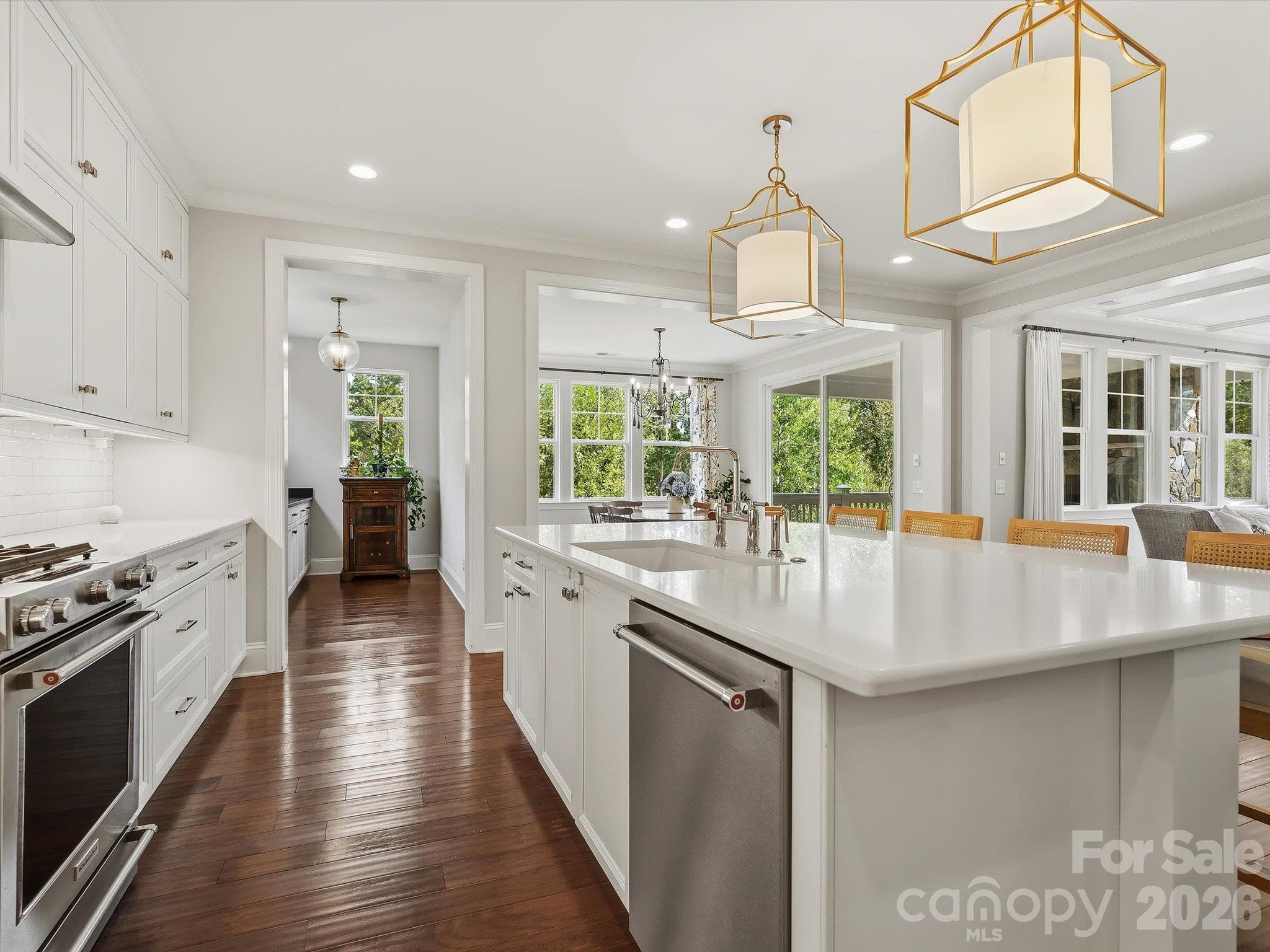 Single Family Residence at 13513 Old Store Road, Huntersville, photo 12 of 46