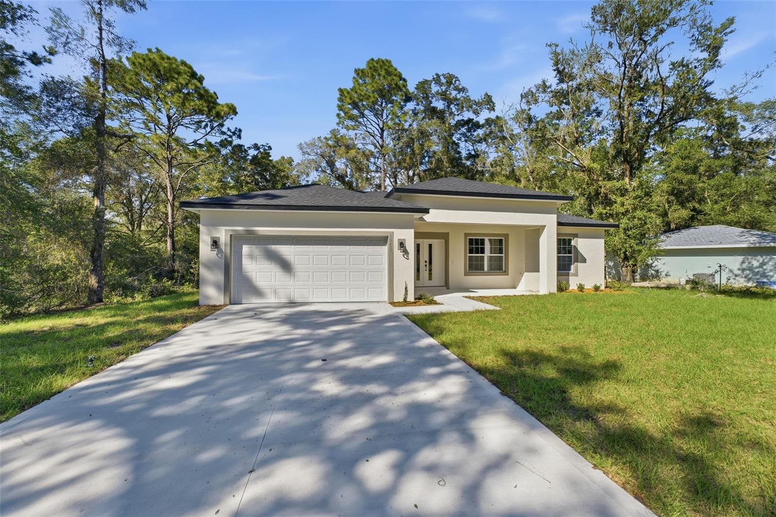 Single Family Residence at 19487 SAINT GEORGE DR, DUNNELLON, photo 2 of 43
