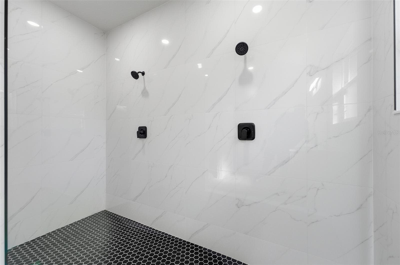 Single Family Residence at 19487 SAINT GEORGE DR, DUNNELLON, photo 31 of 43