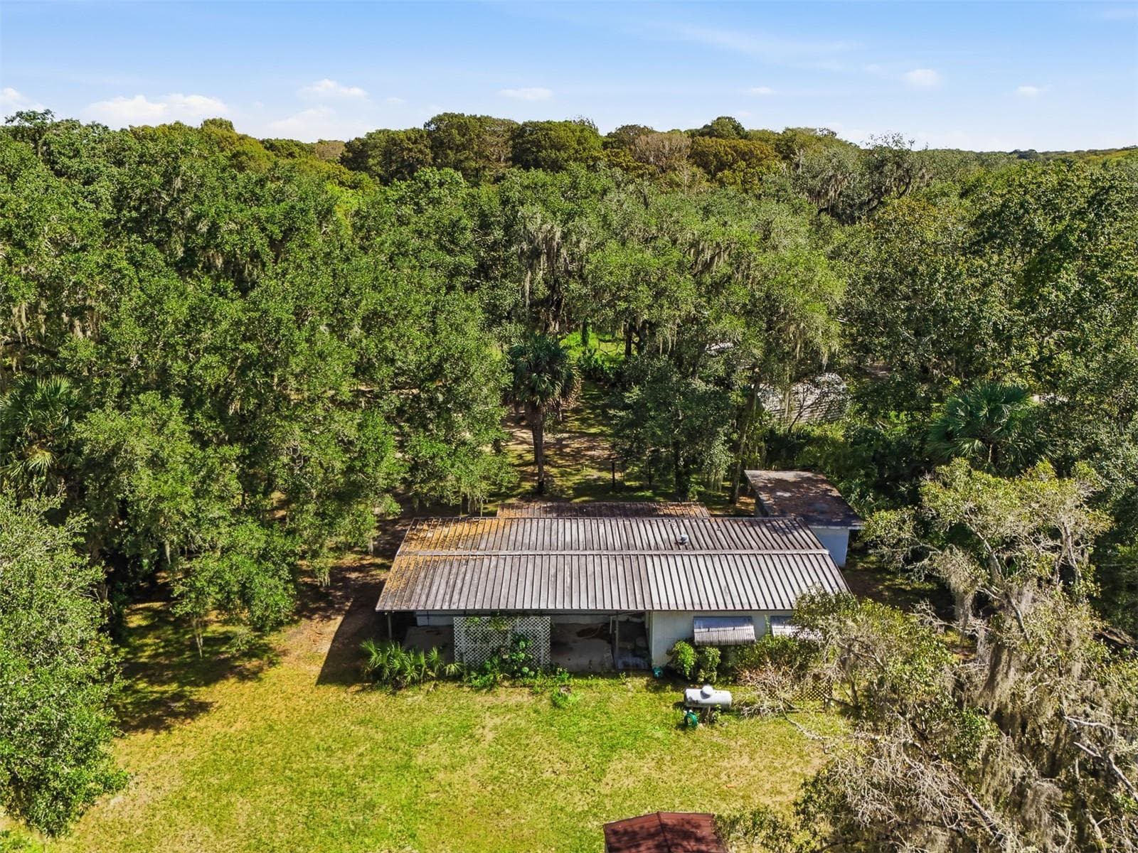 Mobile Home at 2400 N JUNGLECAMP RD, INVERNESS, photo 10 of 52