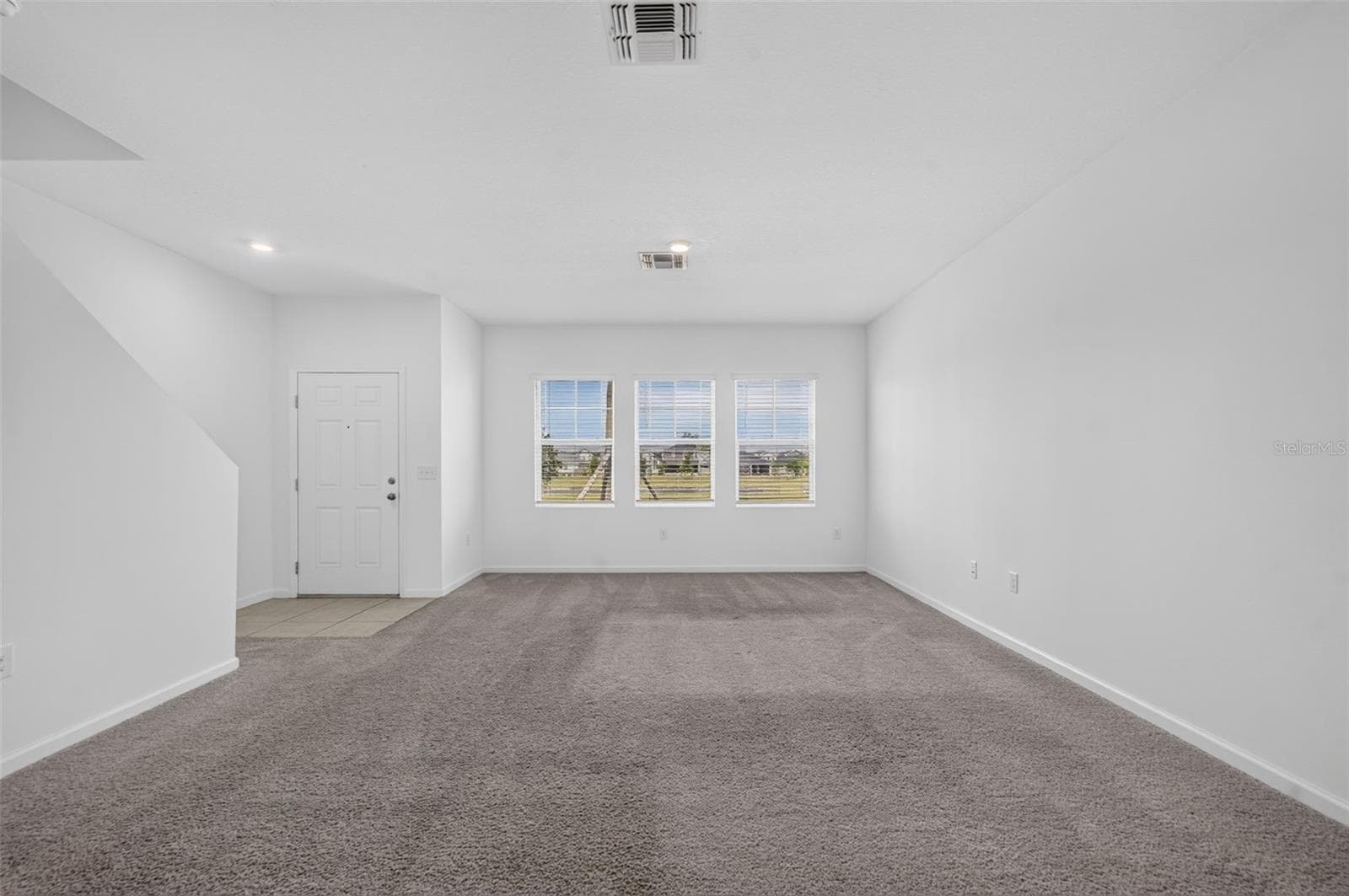 Living room - 381 GRAND PINE LN, ST CLOUD