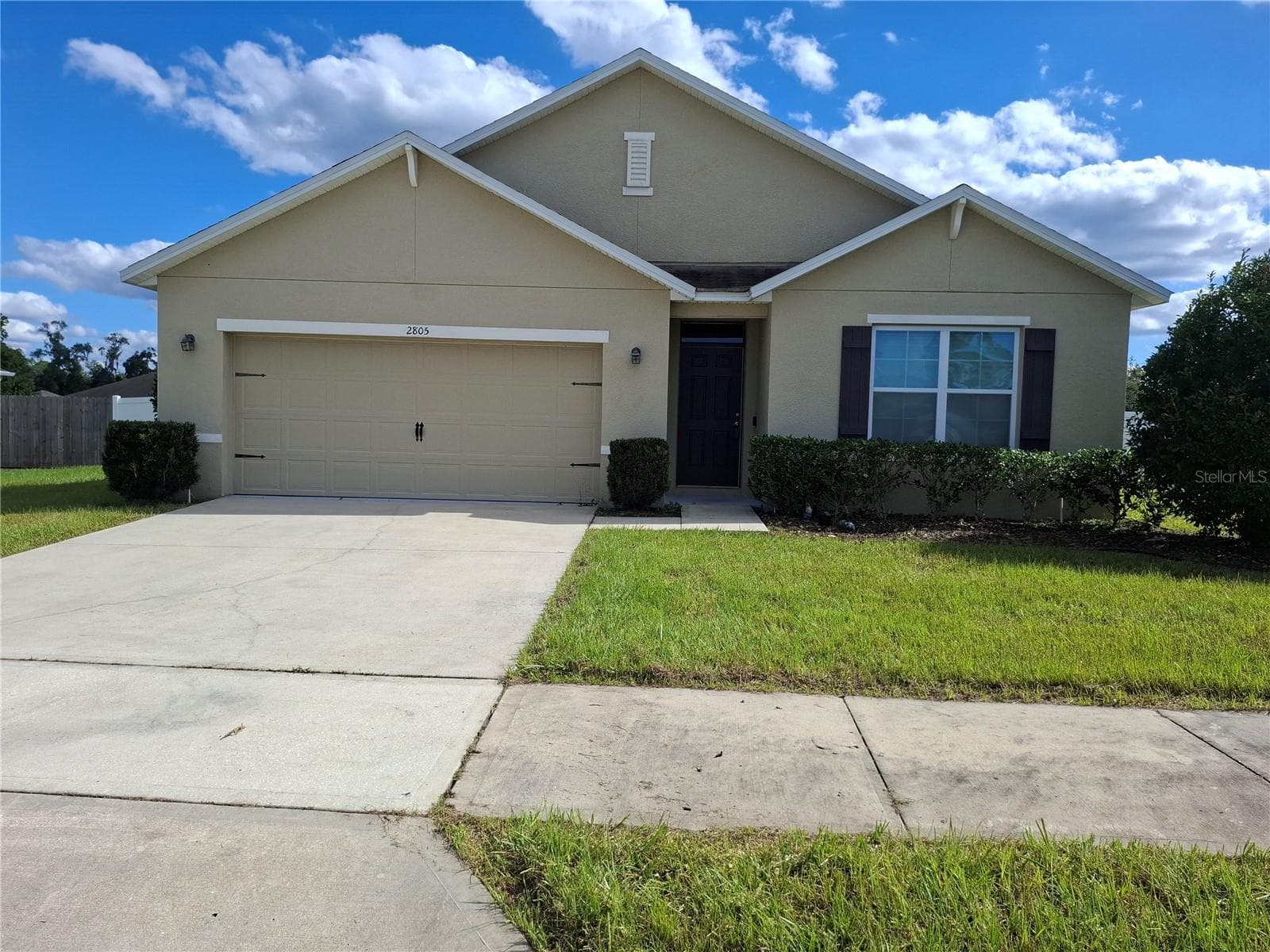 2805 NE 45TH AVE
