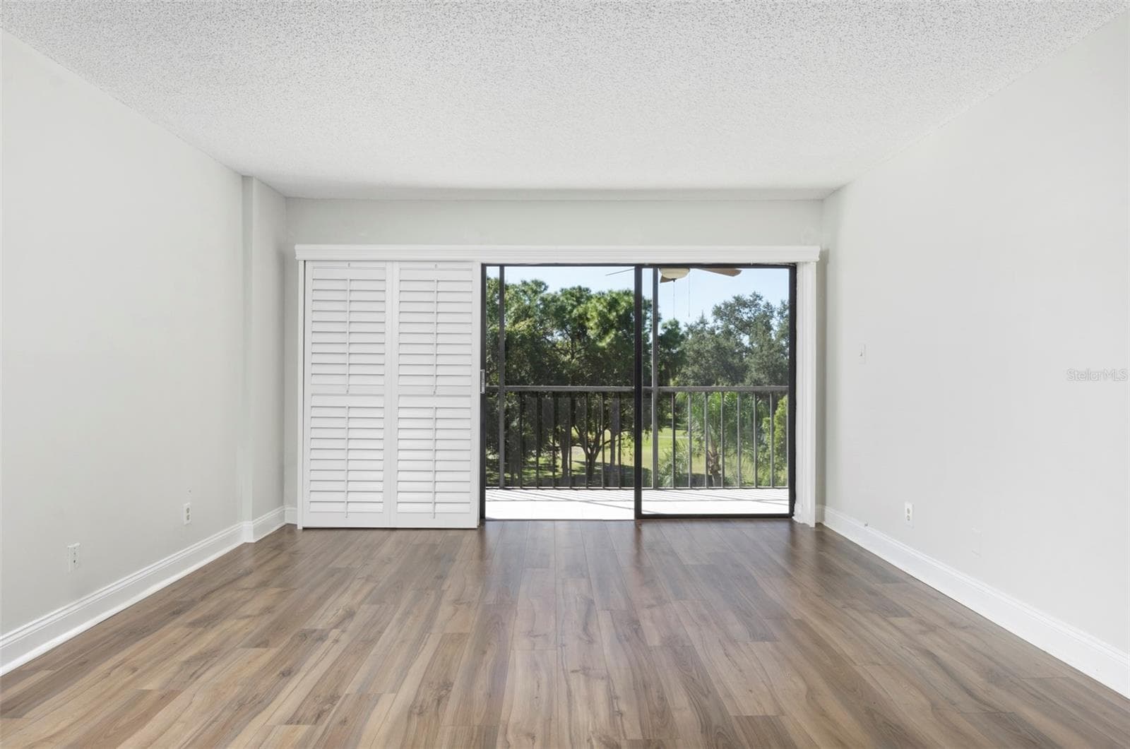 Condominium at 2900 COVE CAY DR #4B, CLEARWATER, photo 7 of 41