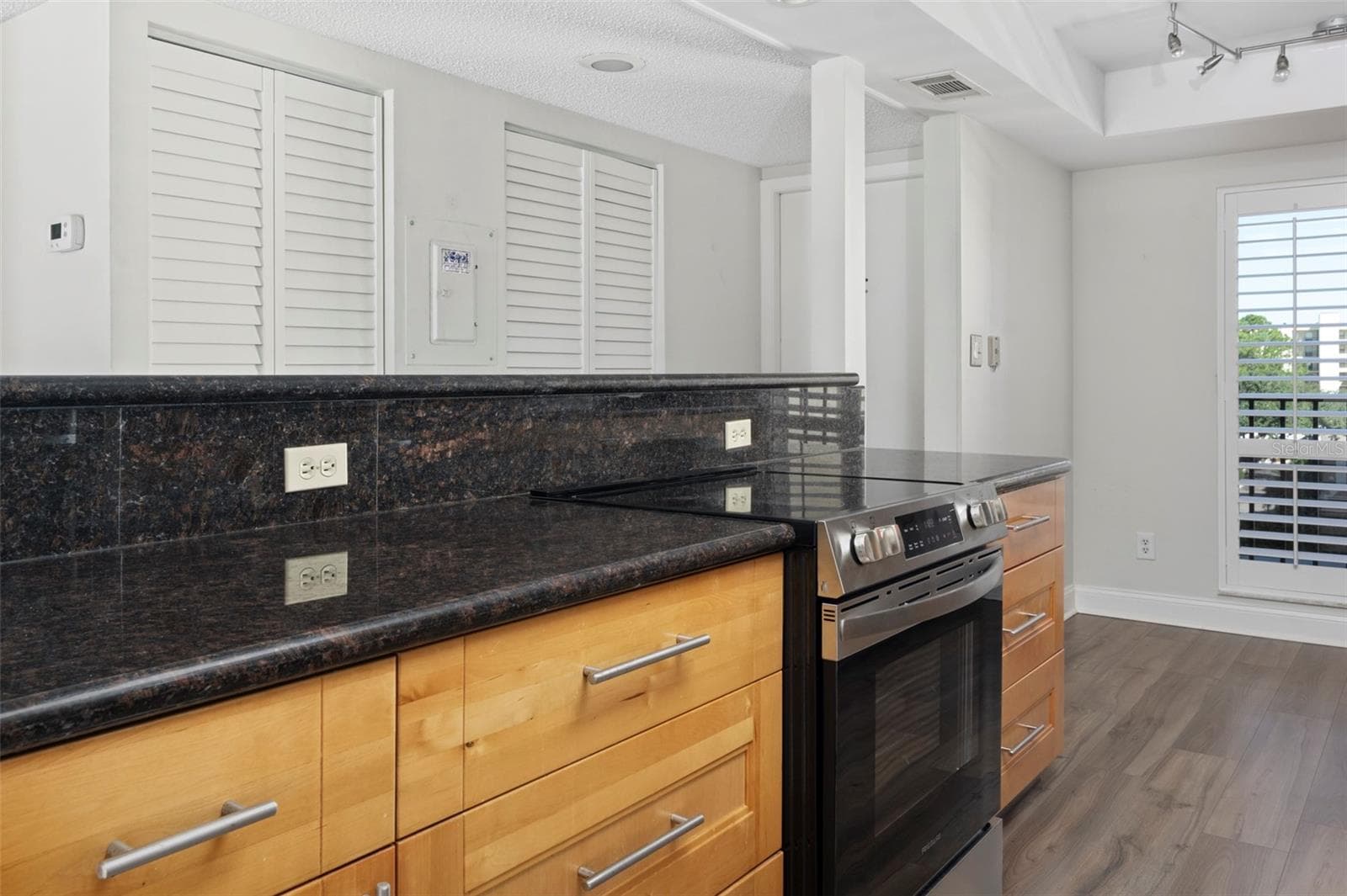 Condominium at 2900 COVE CAY DR #4B, CLEARWATER, photo 11 of 41