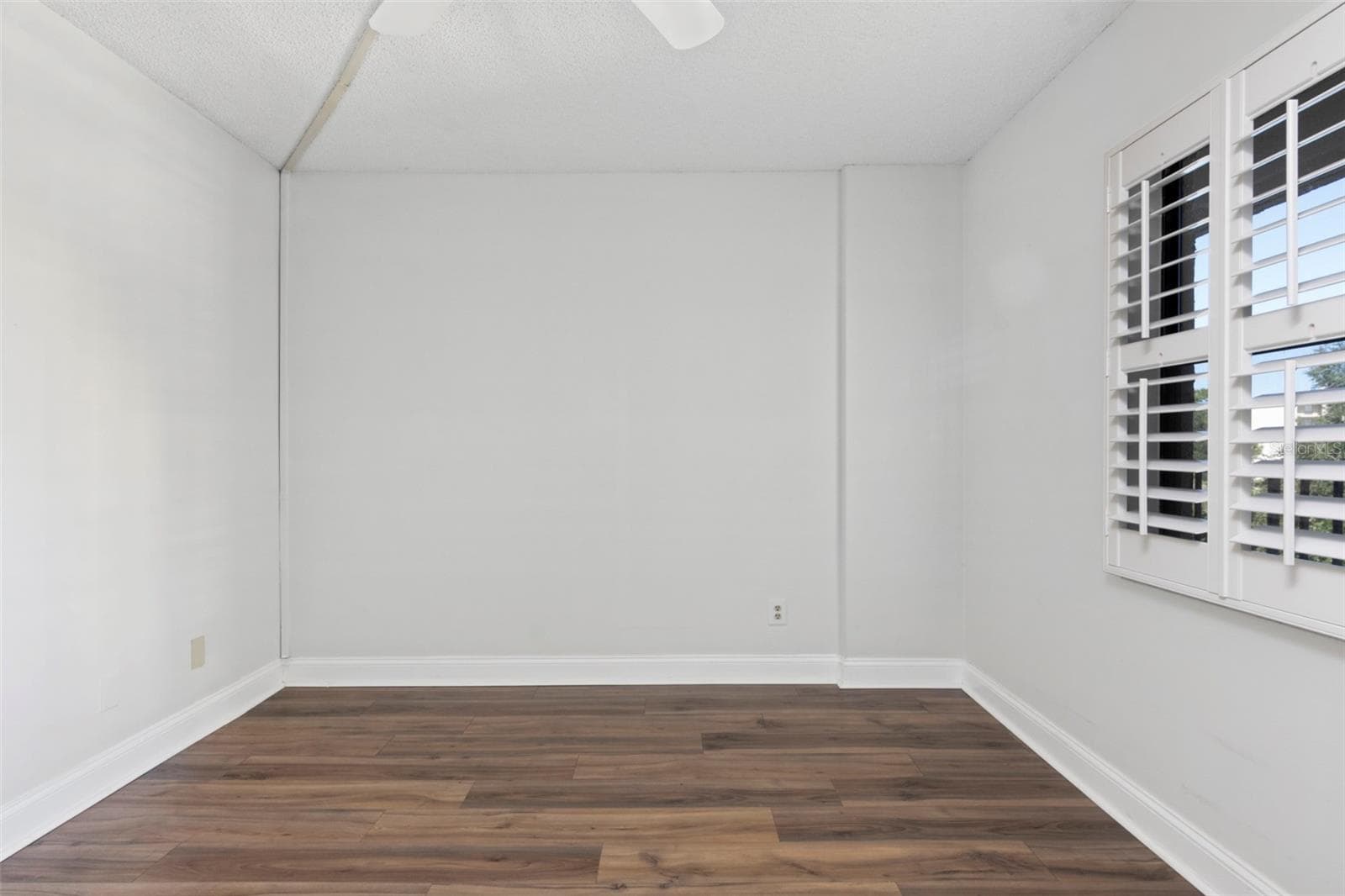 Condominium at 2900 COVE CAY DR #4B, CLEARWATER, photo 19 of 41