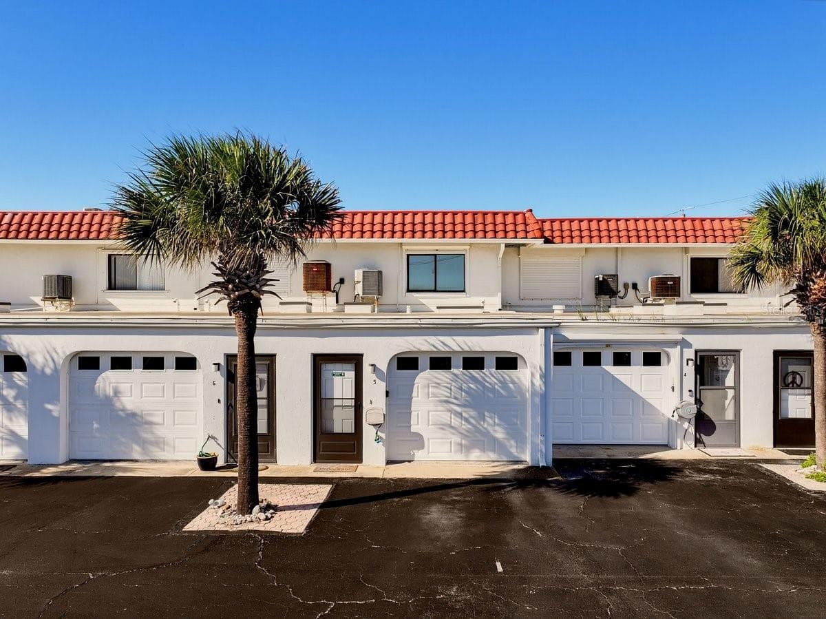 Townhouse at 3900 S OCEAN SHORE BLVD #5, FLAGLER BEACH, photo 4 of 43