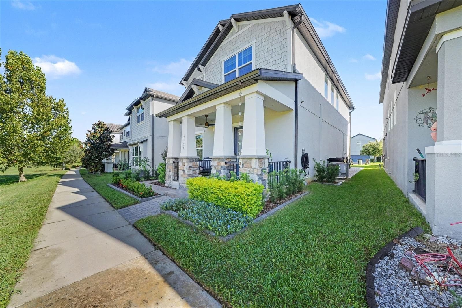 Single Family Residence at 2199 WHITE FEATHER LOOP, OAKLAND, photo 4 of 39