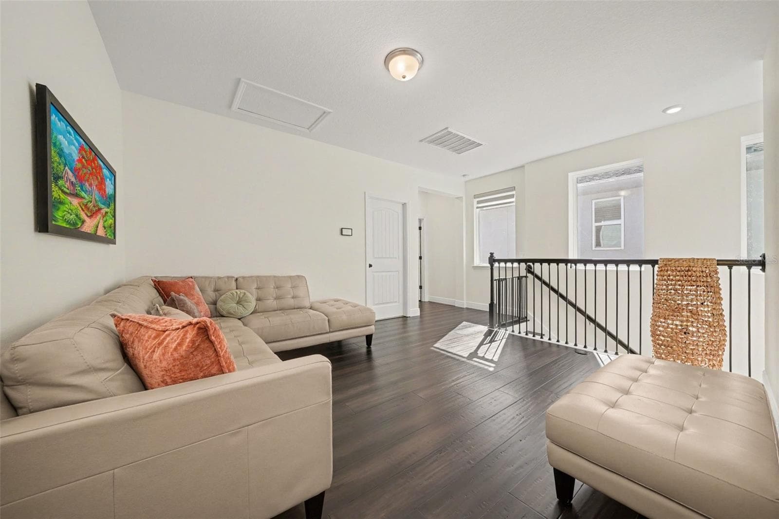 Single Family Residence at 2199 WHITE FEATHER LOOP, OAKLAND, photo 18 of 39