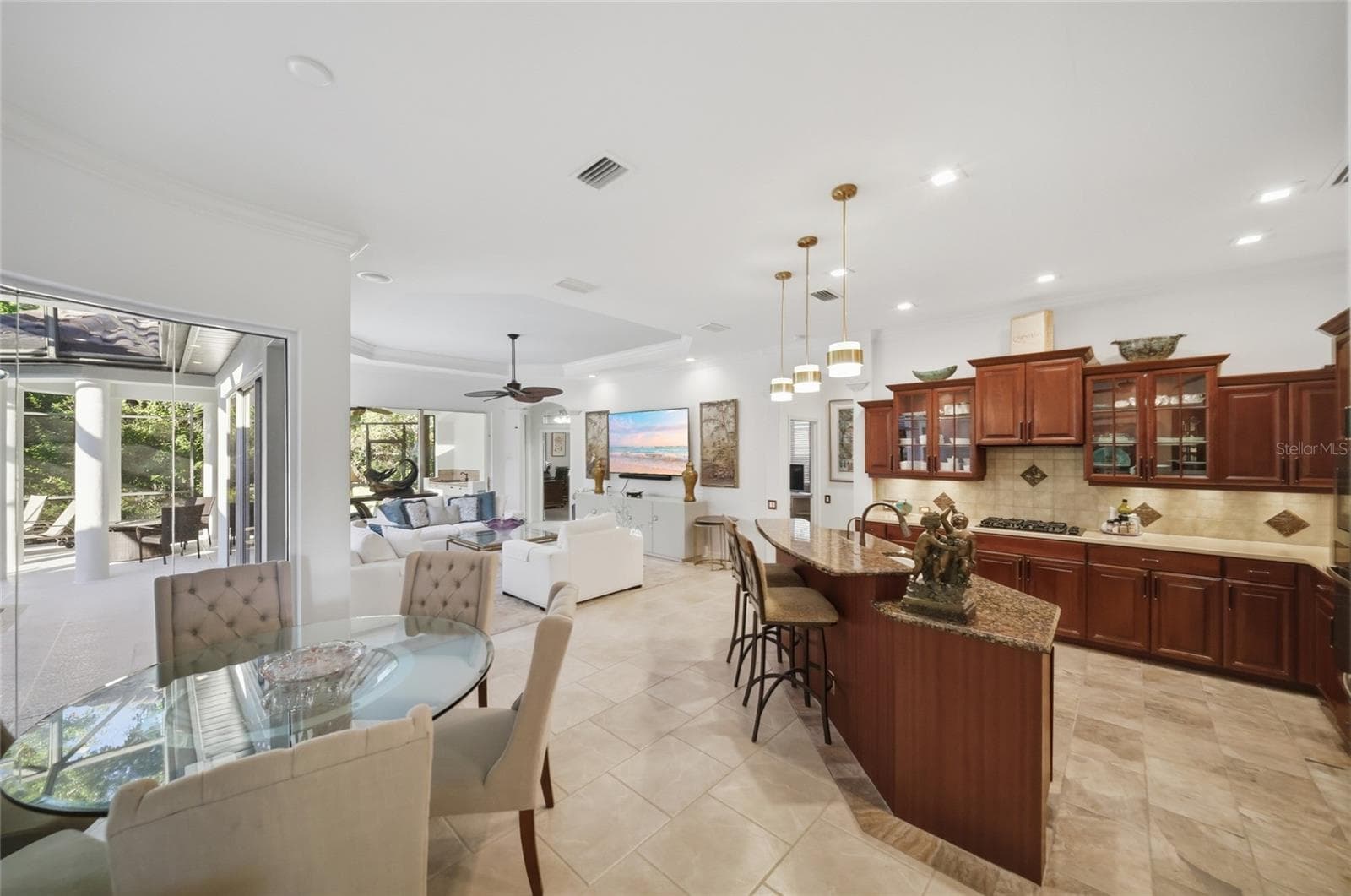 Single Family Residence at 6914 TREYMORE CT, SARASOTA, photo 10 of 37