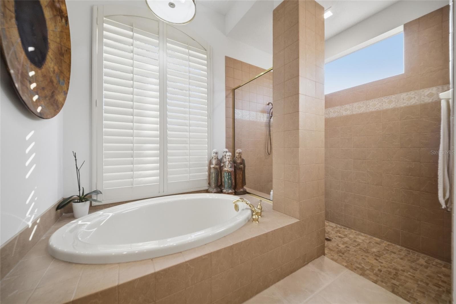 Single Family Residence at 6914 TREYMORE CT, SARASOTA, photo 19 of 37