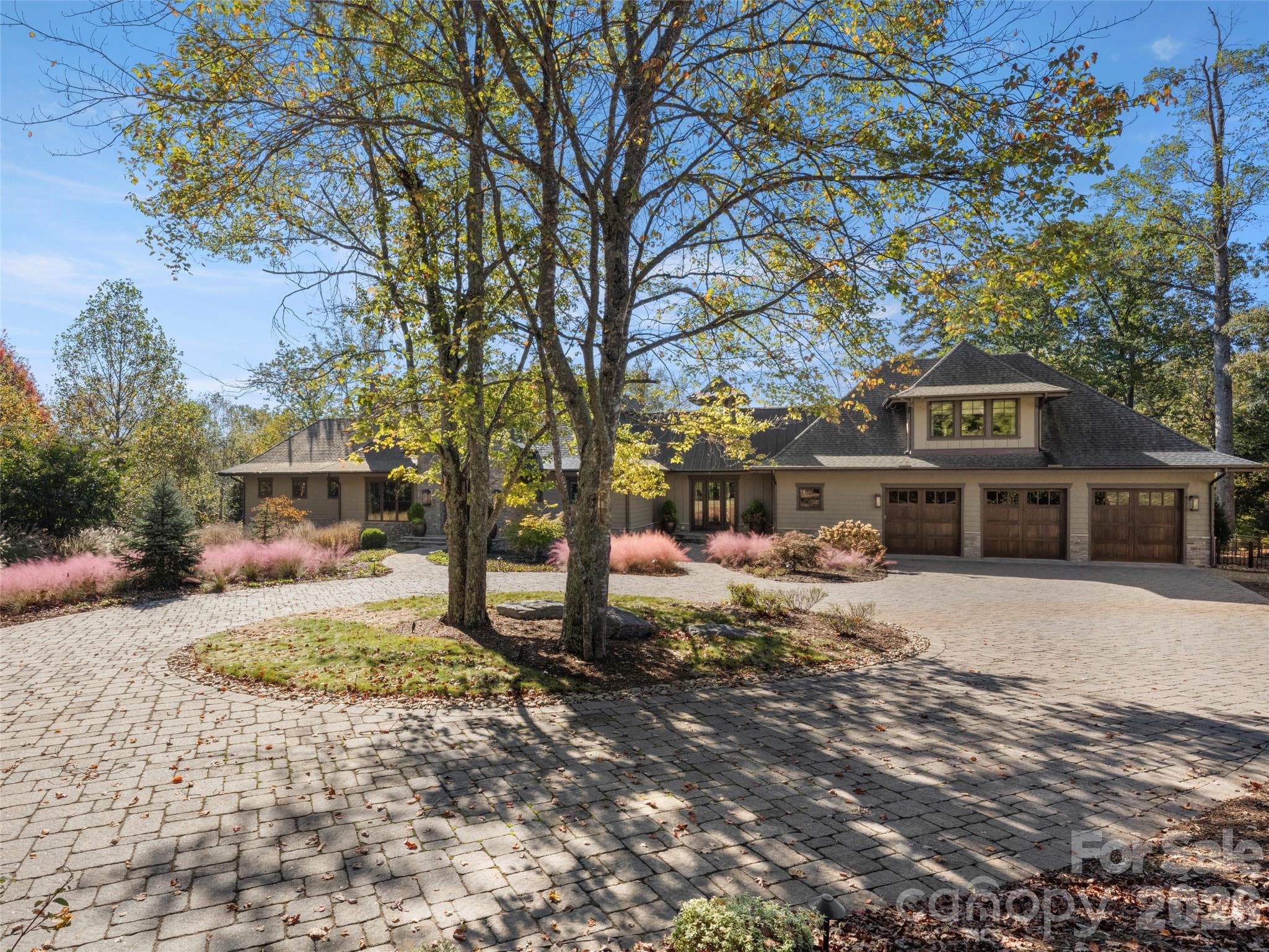 Single Family Residence at 334 Walnut Valley Parkway, Arden, photo 11 of 51