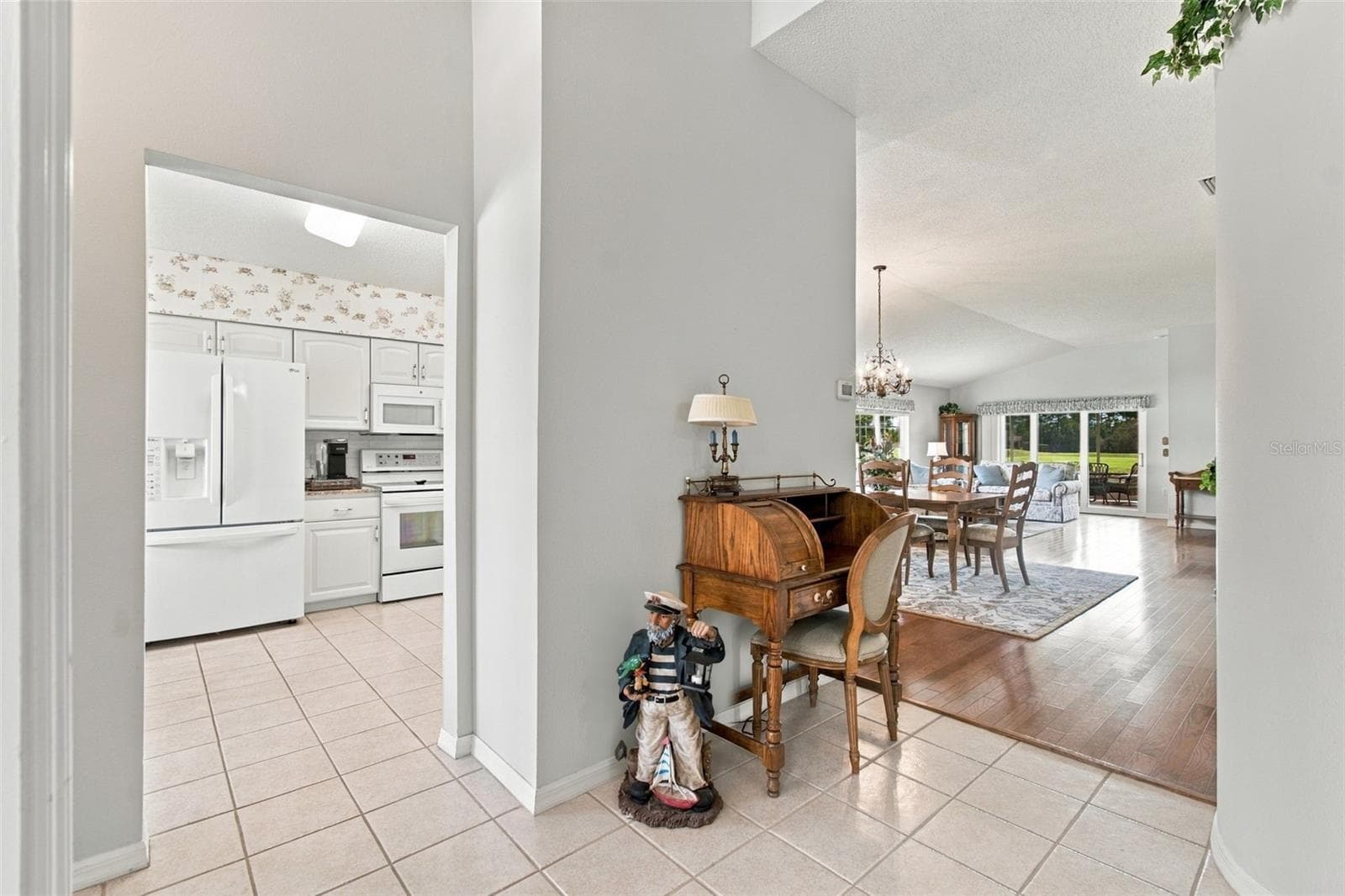 Single Family Residence at 11812 ARANDA CT, HUDSON, photo 6 of 69