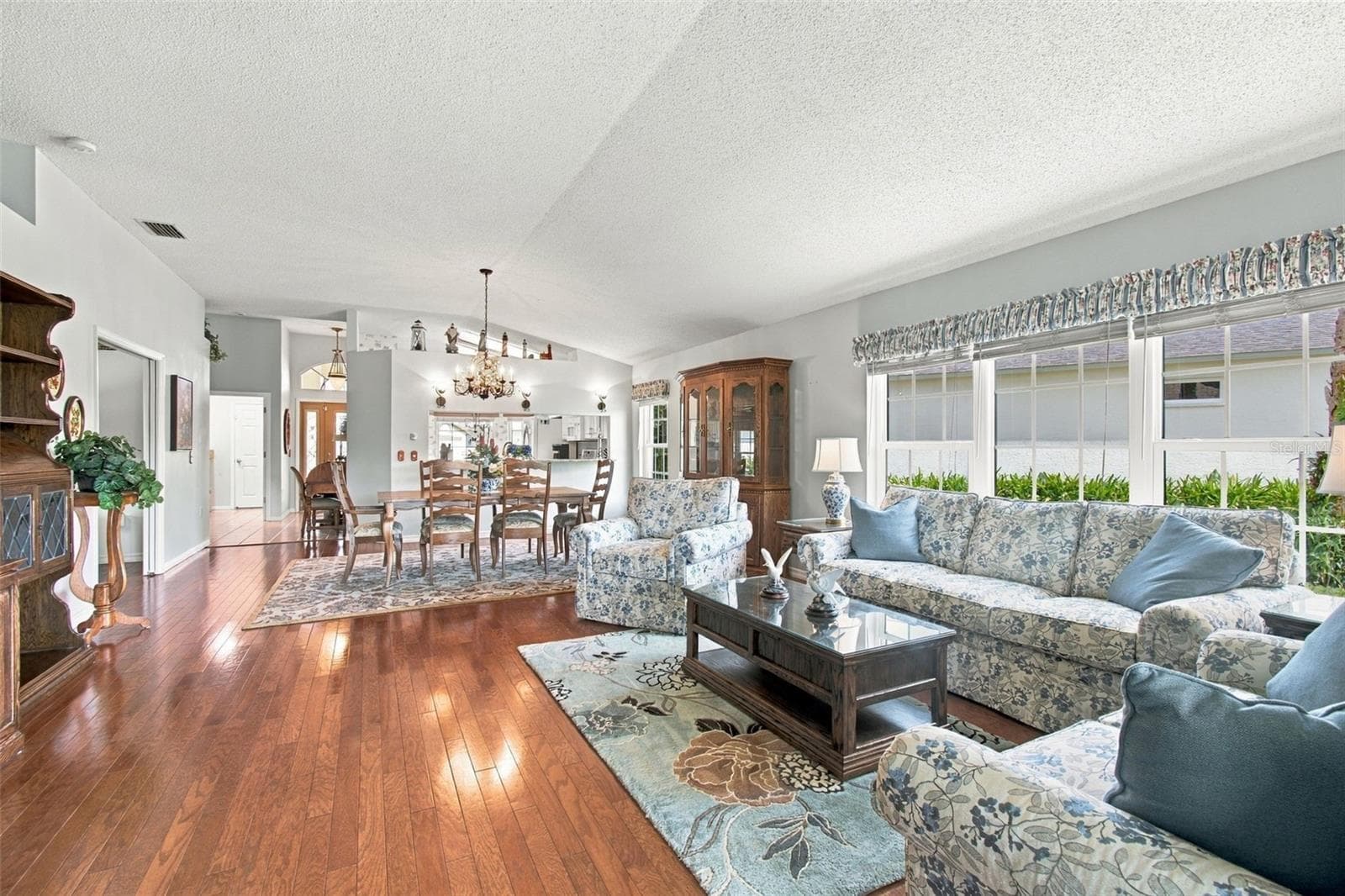Single Family Residence at 11812 ARANDA CT, HUDSON, photo 12 of 69