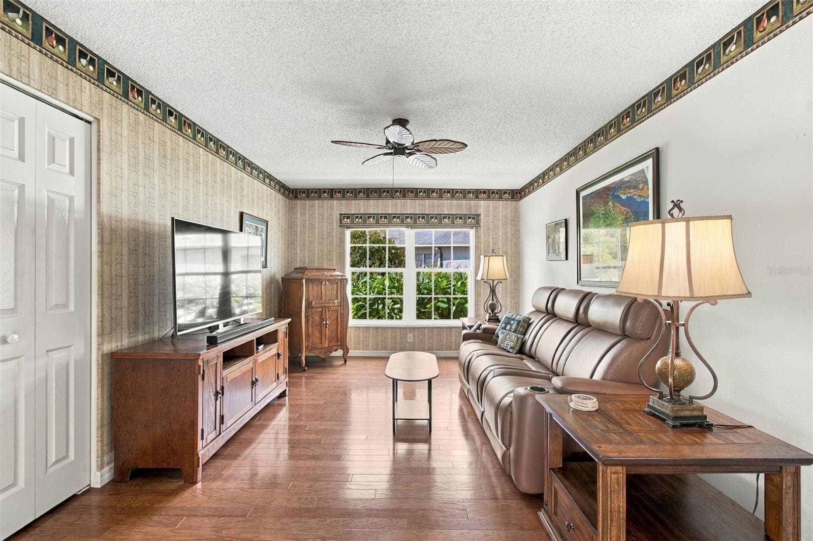 Single Family Residence at 11812 ARANDA CT, HUDSON, photo 14 of 69