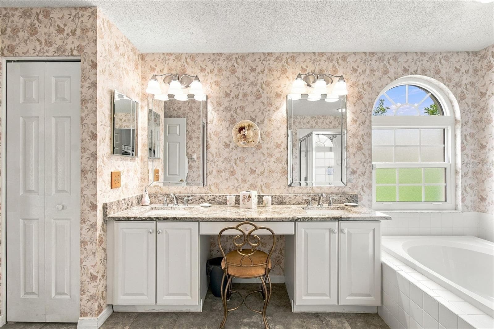Single Family Residence at 11812 ARANDA CT, HUDSON, photo 20 of 69