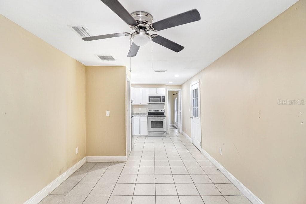 Single Family Residence at 6720 FORRESTVALE LN, TAMPA, photo 35 of 41