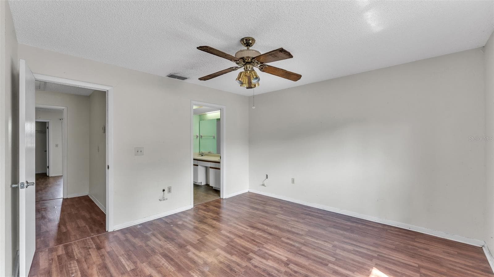 Townhouse at 707 CARPENTERS WAY #46, LAKELAND, photo 10 of 35