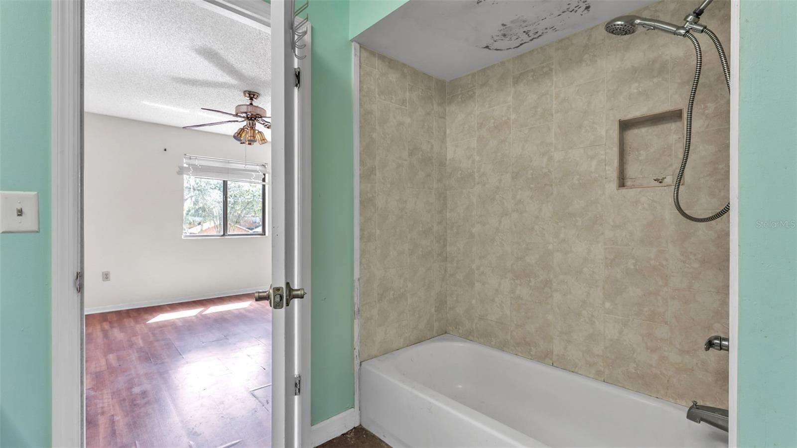 Townhouse at 707 CARPENTERS WAY #46, LAKELAND, photo 16 of 35