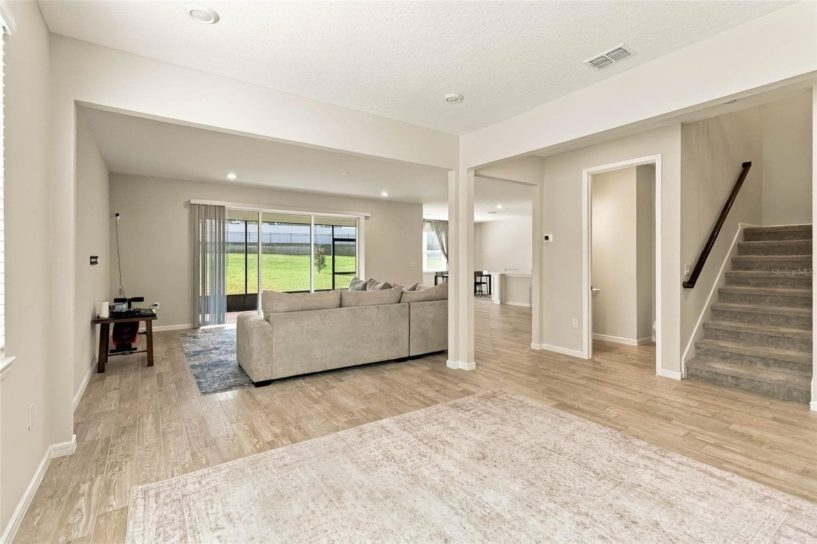 Single Family Residence at 3275 BUOY CIR, WINTER GARDEN, photo 10 of 34