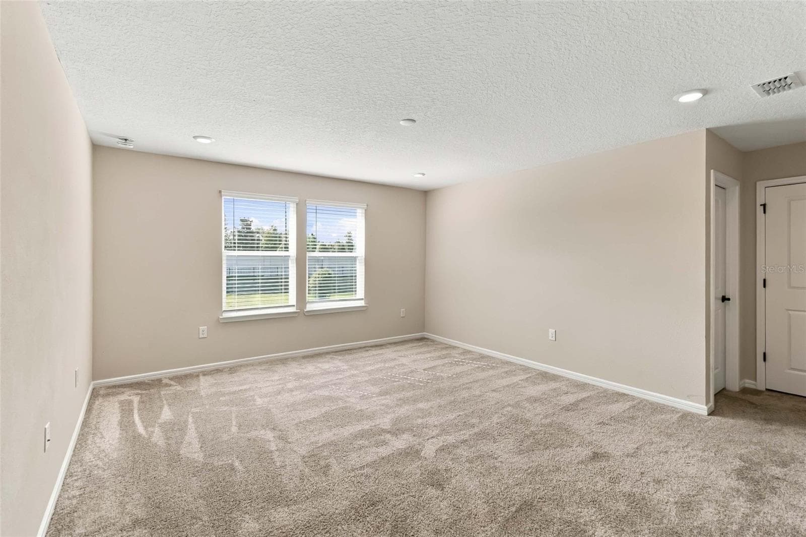 Single Family Residence at 3275 BUOY CIR, WINTER GARDEN, photo 21 of 34