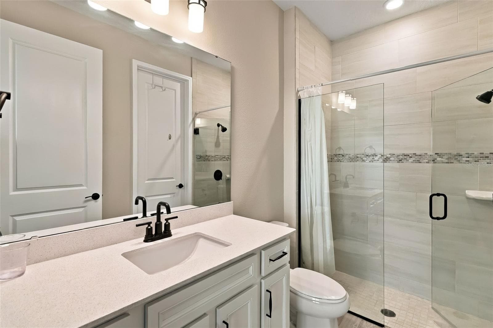 Single Family Residence at 3275 BUOY CIR, WINTER GARDEN, photo 24 of 34