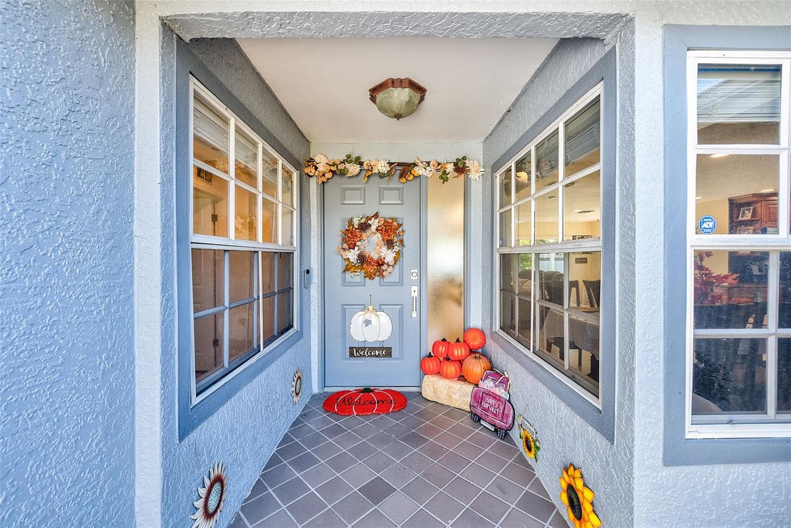 FRONT ENTRY - 8747 GLEN LAKES BLVD N, ST PETERSBURG