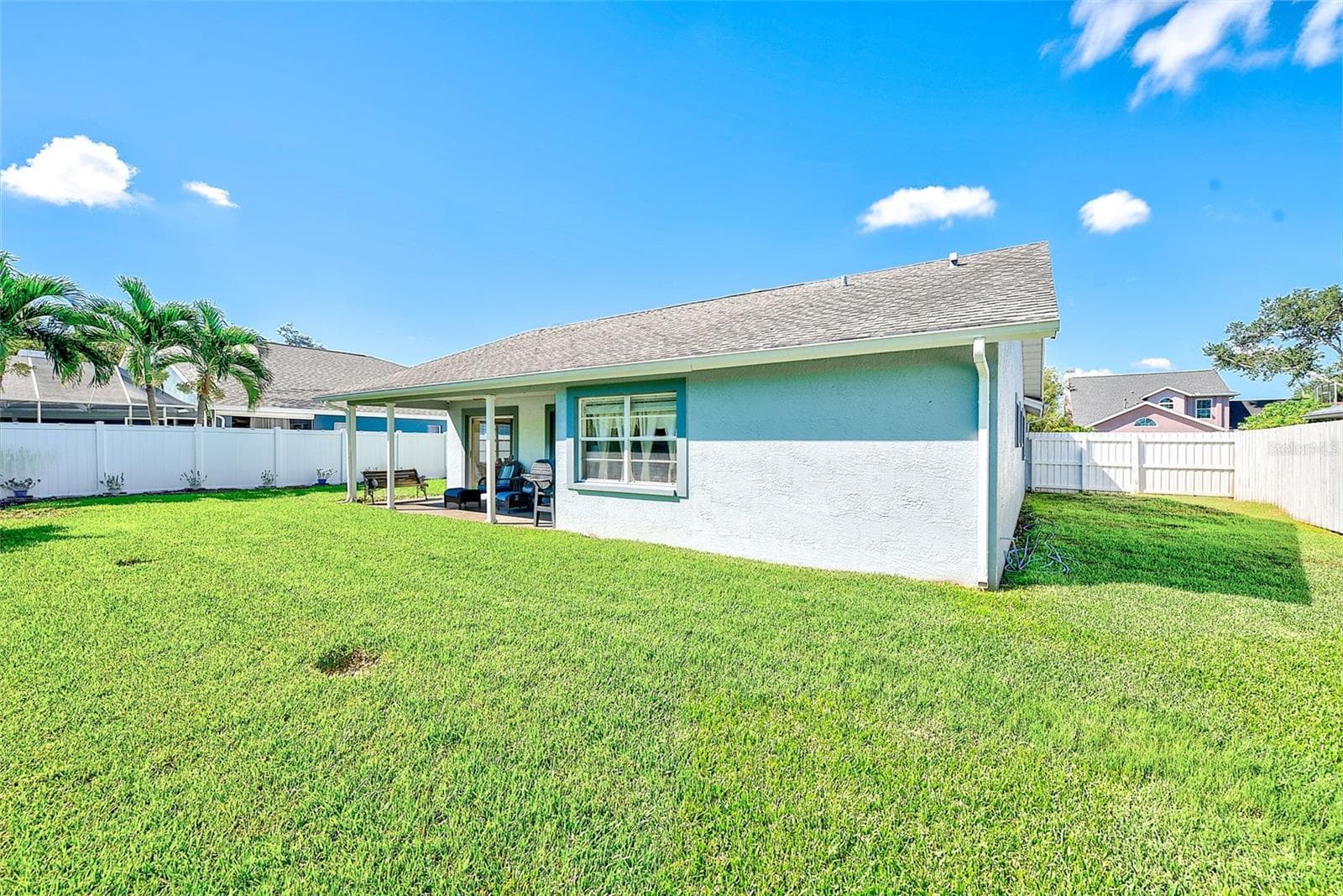 BACK EXTERIOR - 8747 GLEN LAKES BLVD N, ST PETERSBURG