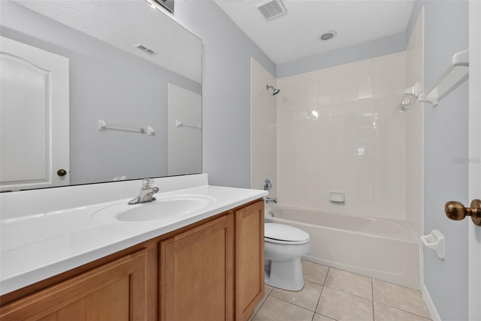 Single Family Residence at 9931 HERON POINTE DR, ORLANDO, photo 29 of 40