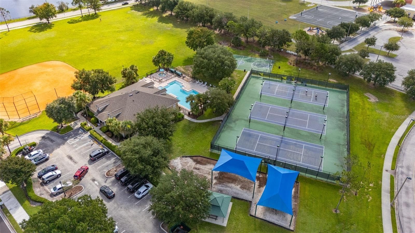 Single Family Residence at 9931 HERON POINTE DR, ORLANDO, photo 38 of 40