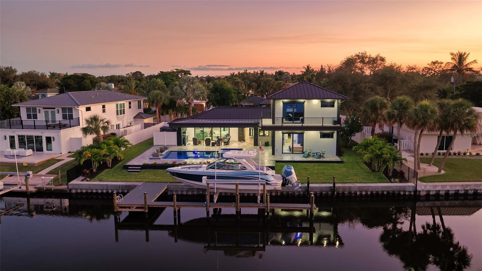 Single Family Residence at 809 IDLEWILD WAY, SARASOTA, photo 4 of 50