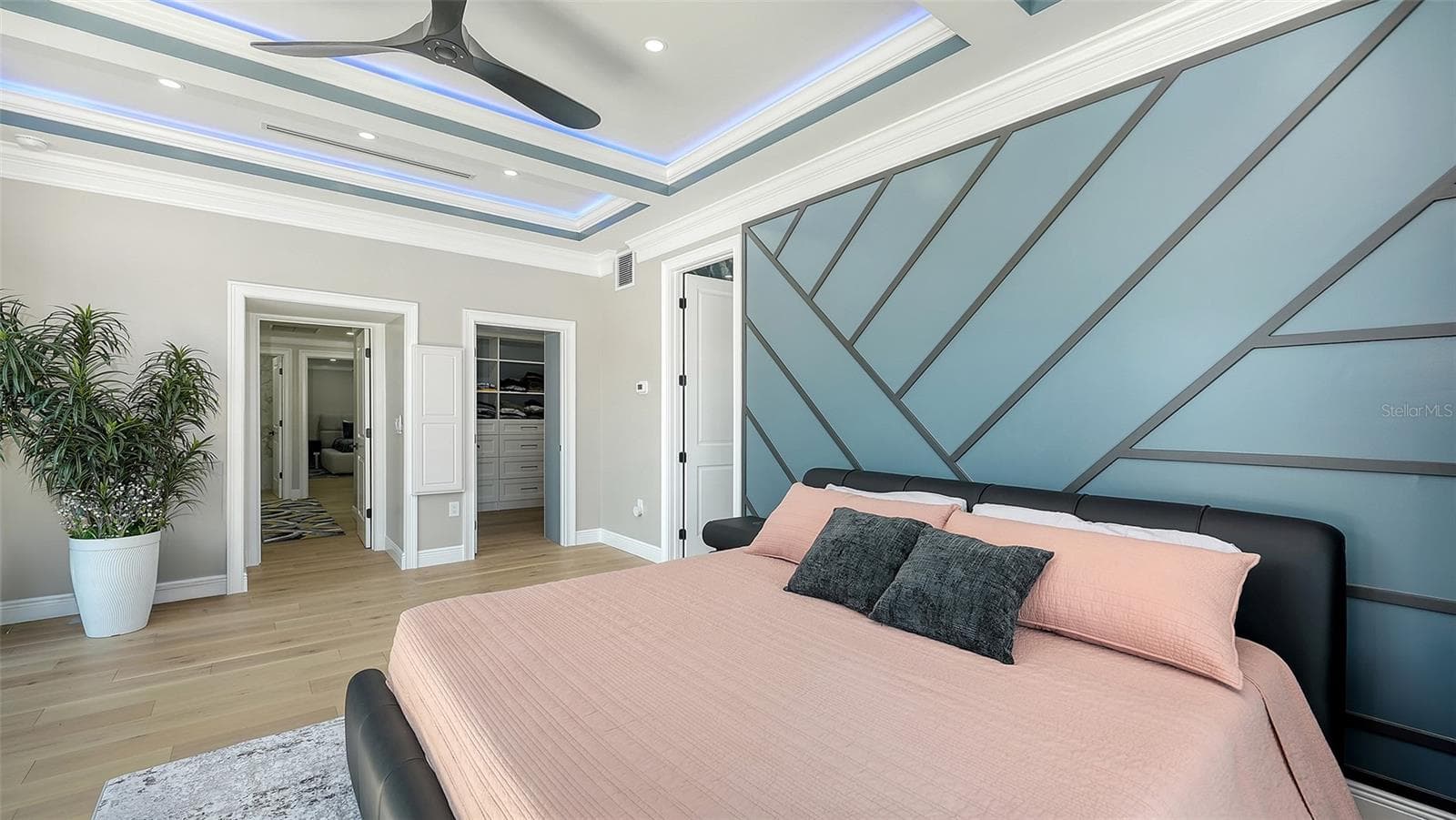 Master bedroom - 809 IDLEWILD WAY, SARASOTA
