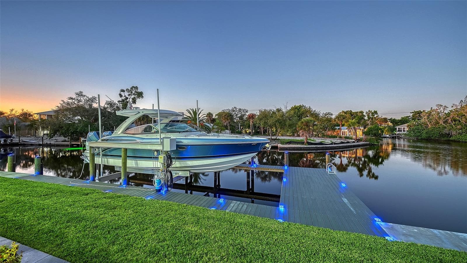 Single Family Residence at 809 IDLEWILD WAY, SARASOTA, photo 45 of 50
