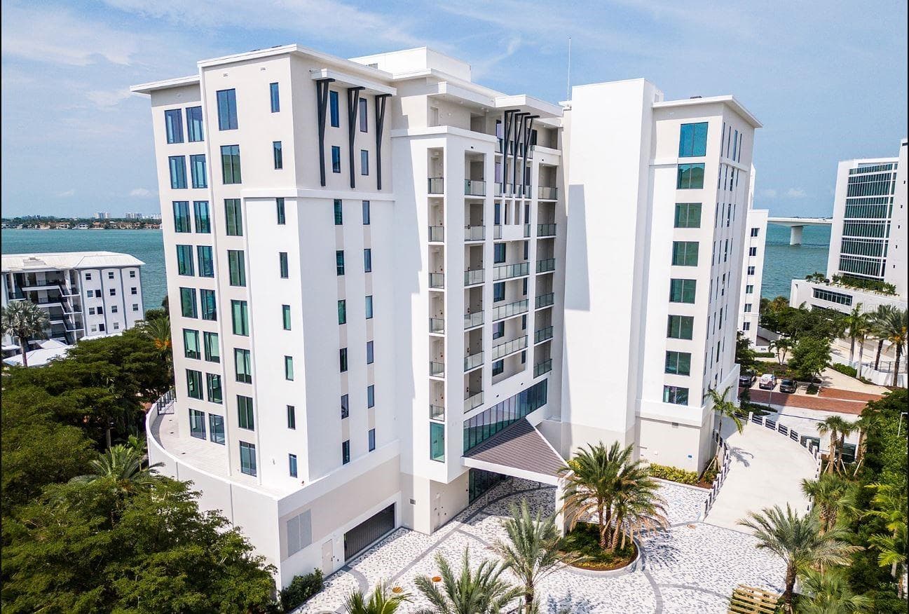 Actual Building Exterior - 325 GOLDEN GATE PT #701, SARASOTA