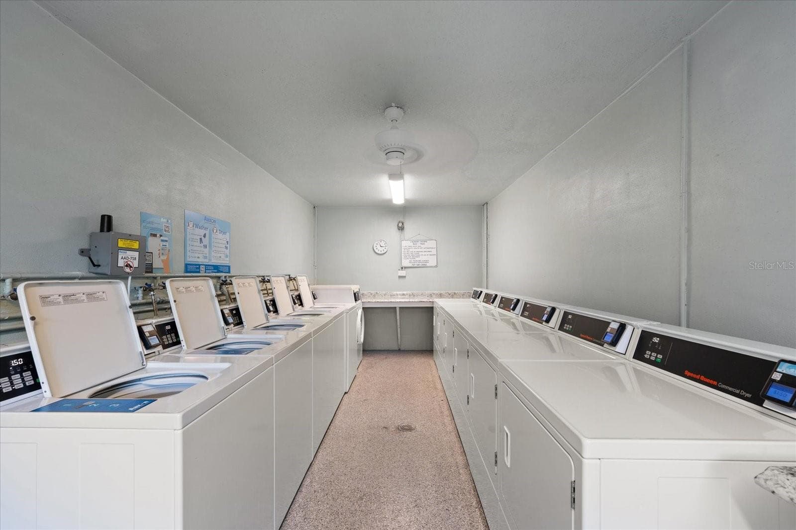 Ground floor laundry facility, sparkllng clean! - 1706 BELLEAIR FOREST DR #238, BELLEAIR