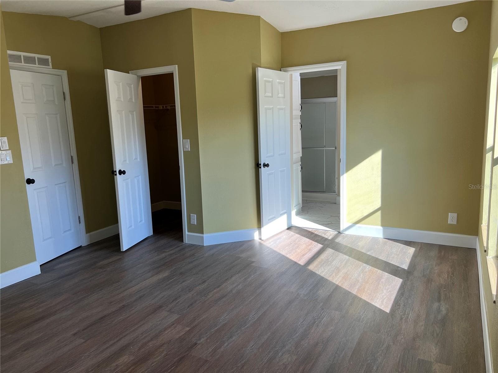 Manufactured Home at 45518 OAK ST, PAISLEY, photo 21 of 41