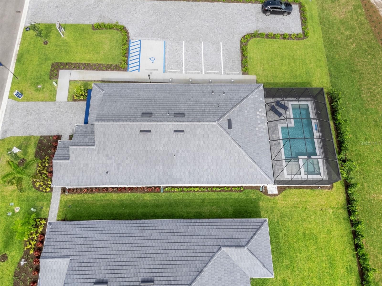 Single Family Residence at 17082 SQUIRREL BRANCH LN, ALVA, photo 3 of 53