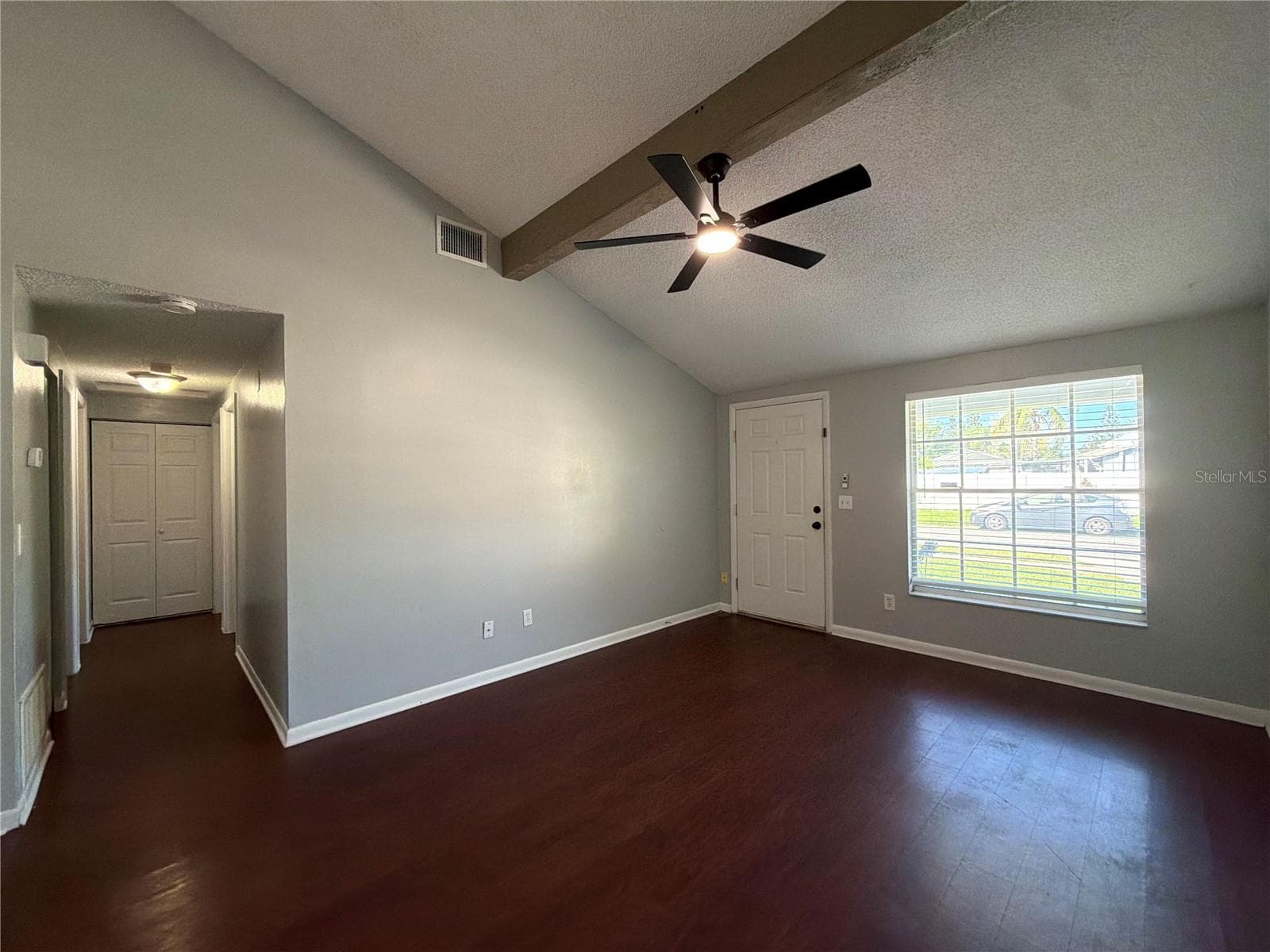Single Family Residence at 16005 WOODPINE DR, TAMPA, photo 3 of 16