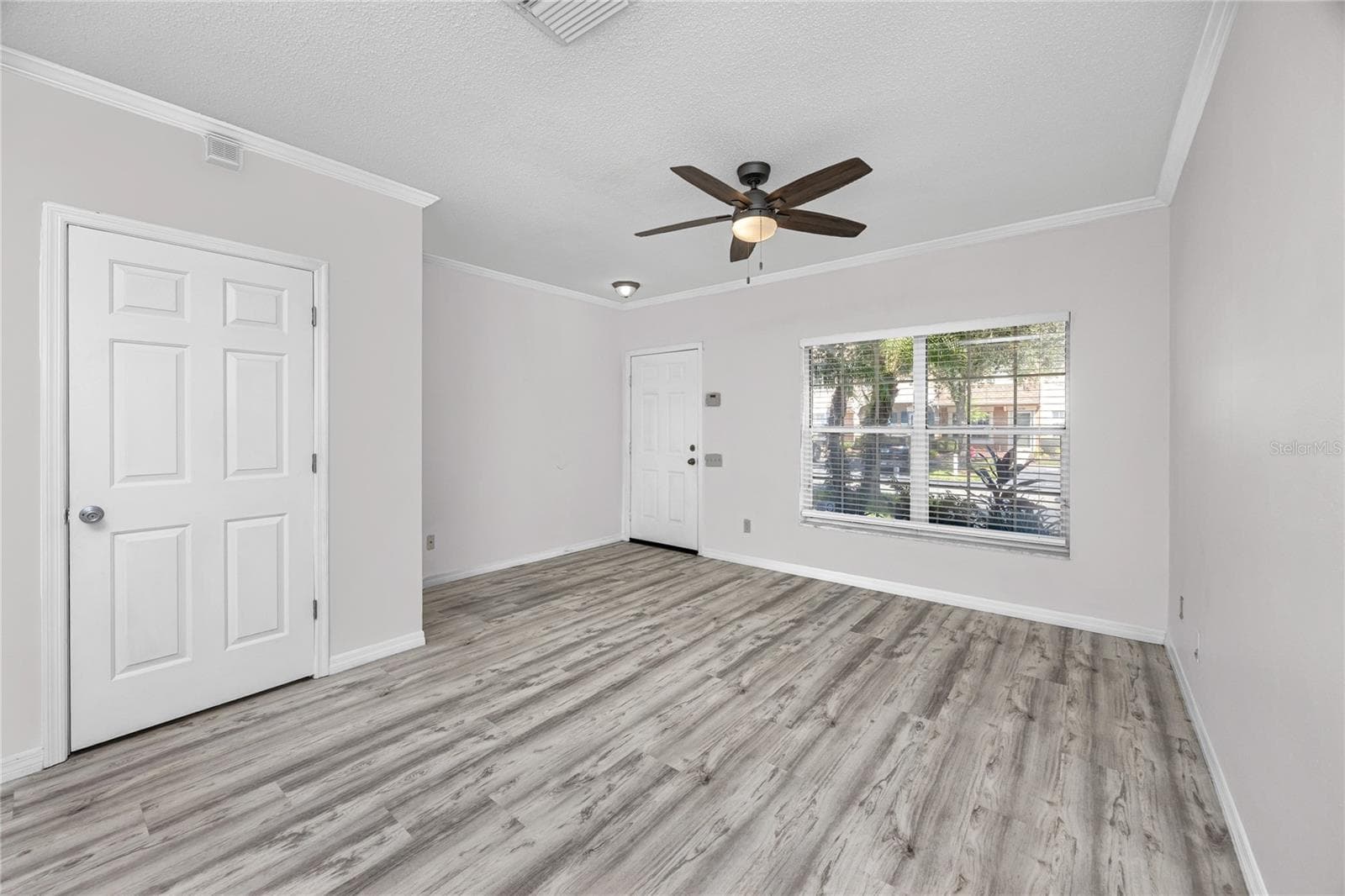 Living Room -6229 Bayside Key Dr, Tampa, FL 33615 - 6229 BAYSIDE KEY DR, TAMPA