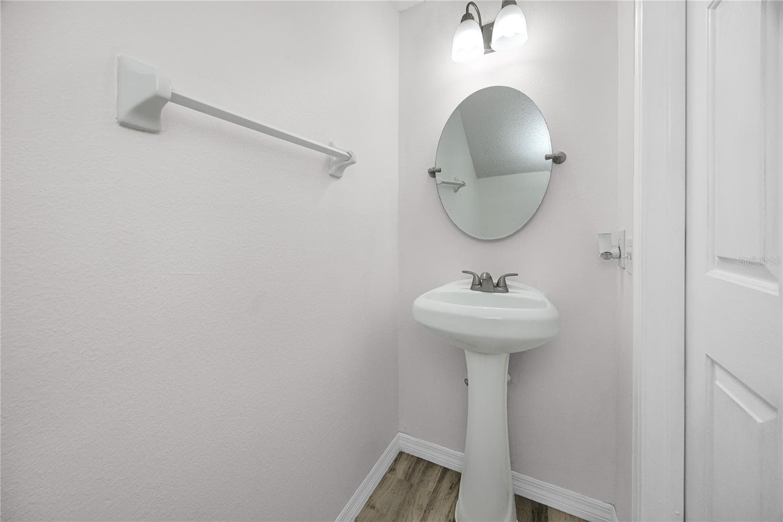 Half Bath Downstairs -6229 Bayside Key Dr, Tampa, FL 33615 - 6229 BAYSIDE KEY DR, TAMPA