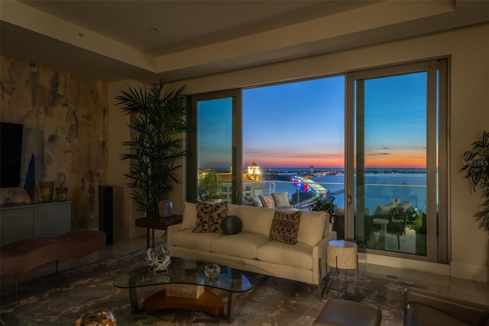 Condominium at 401 QUAY COMMONS #PH1902, SARASOTA, photo 14 of 90