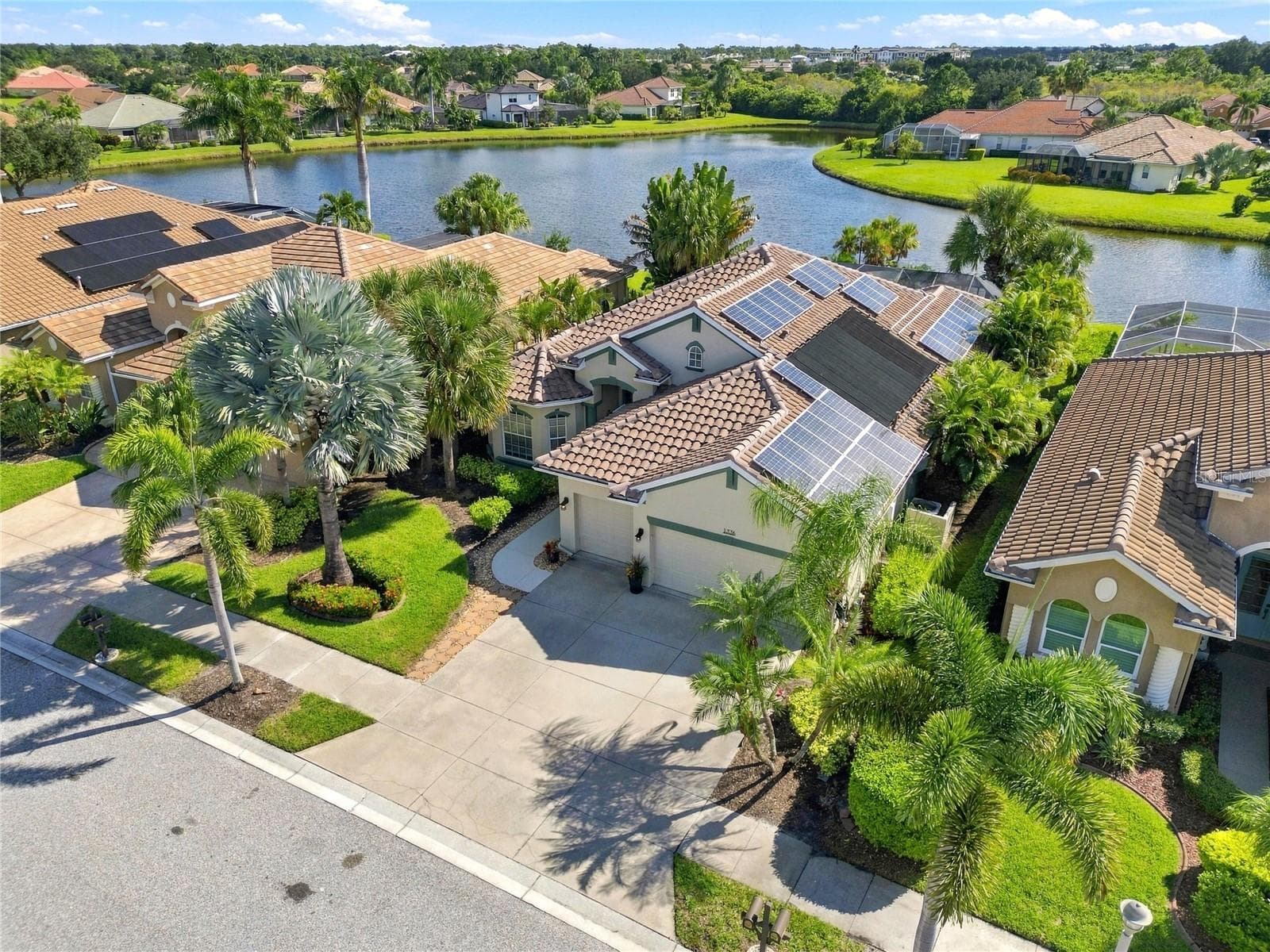 Single Family Residence at 1336 CREEK NINE DR, NORTH PORT, photo 5 of 58