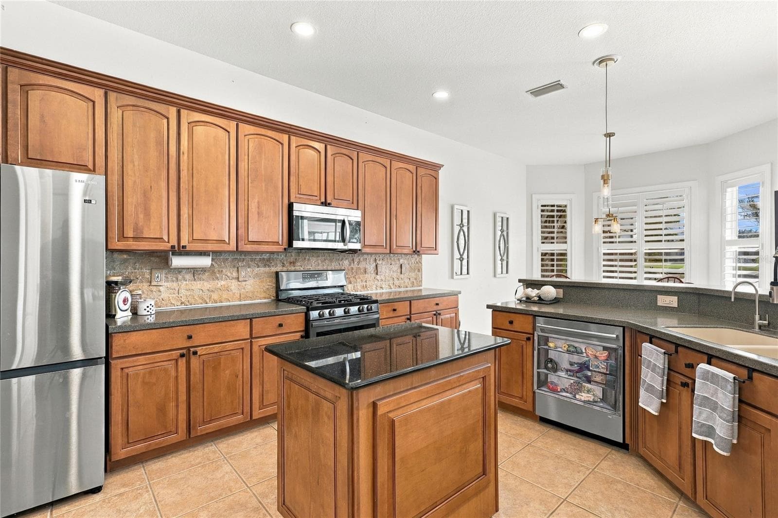 Single Family Residence at 1336 CREEK NINE DR, NORTH PORT, photo 15 of 58