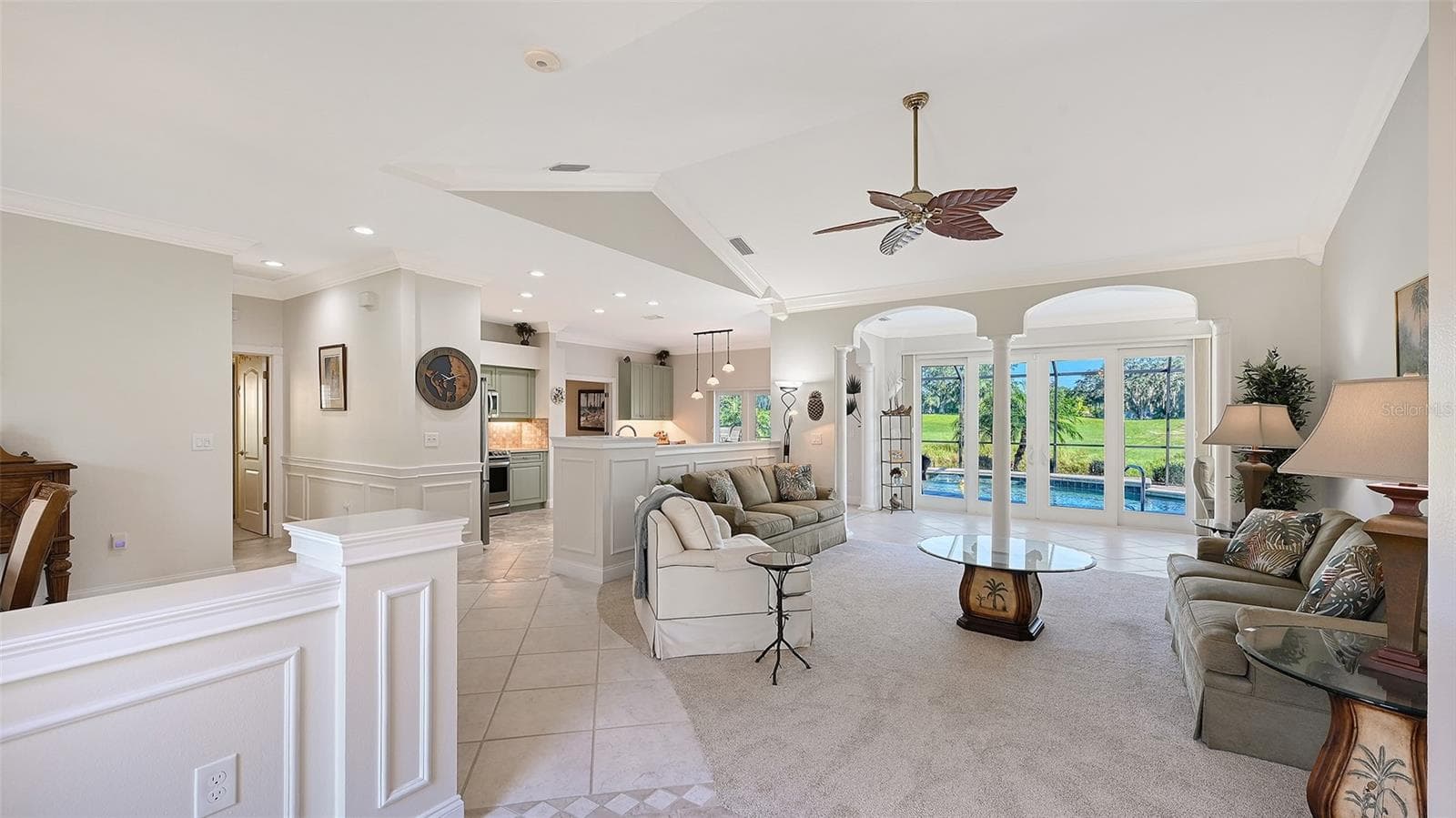 Single Family Residence at 4357 HIGHLAND OAKS CIR, SARASOTA, photo 8 of 43