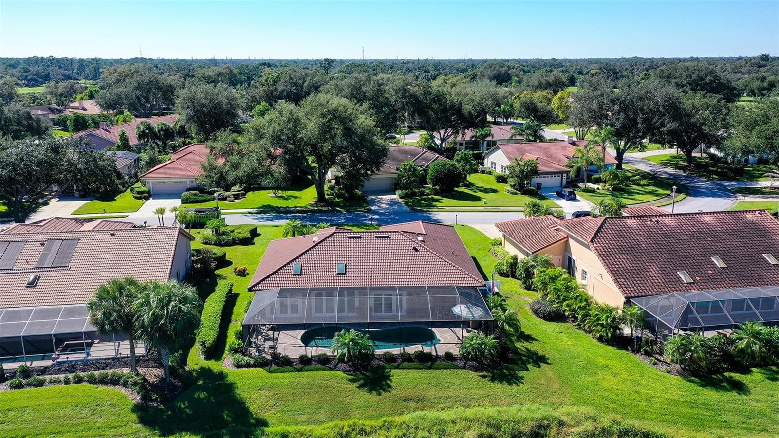 Single Family Residence at 4357 HIGHLAND OAKS CIR, SARASOTA, photo 26 of 43